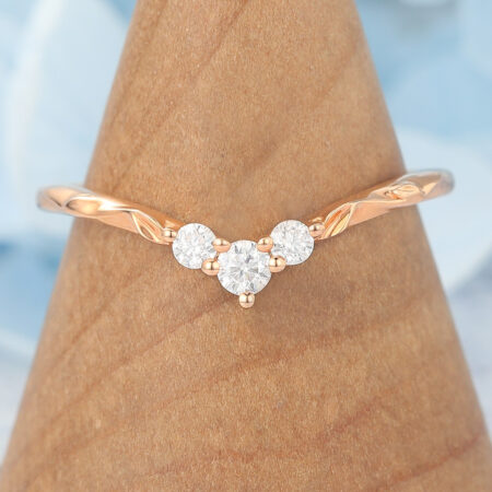 Curved Wedding Band with Round Moissanite Cluster & Leaf Details