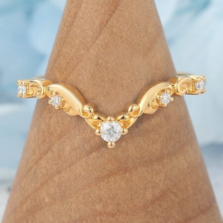 Vintage Filigree Curved Wedding Band with Moissanite Accents
