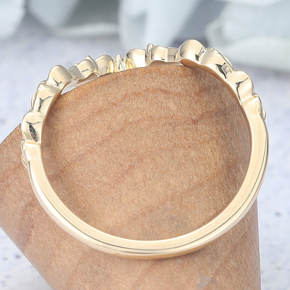Curved Wedding Band with Lab Emerald & Moss Agate Accents (5) Curved Wedding Band with Lab Emerald & Moss Agate Accents (5)