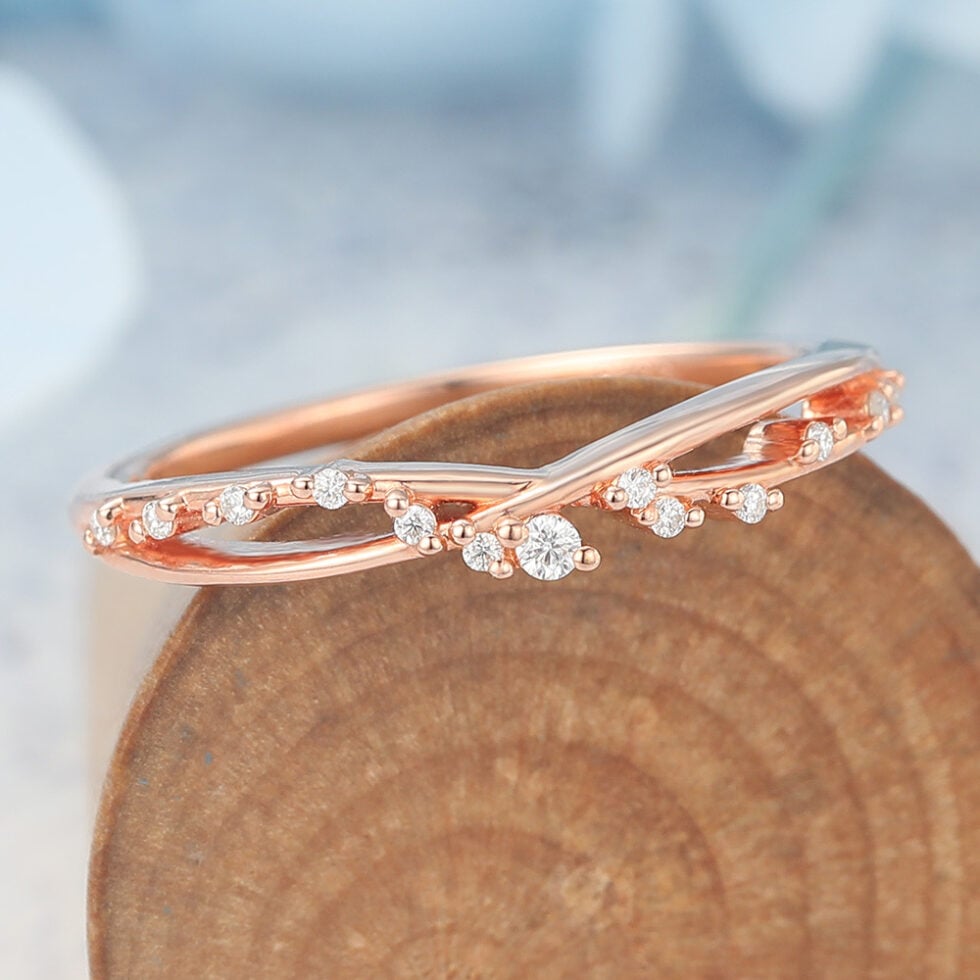 Infinity-Inspired Curved Wedding Band with Petite Diamonds