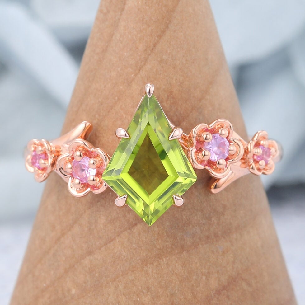 Kite Cut Peridot Engagement Ring Natural-Inspired Band