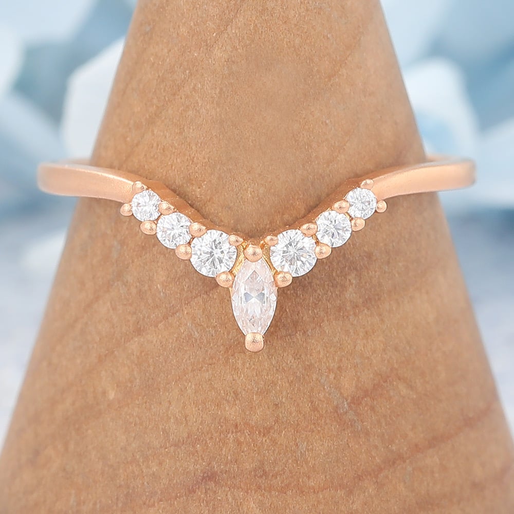 Matte Finish Curved Wedding Band Moissanite Stackable Ring