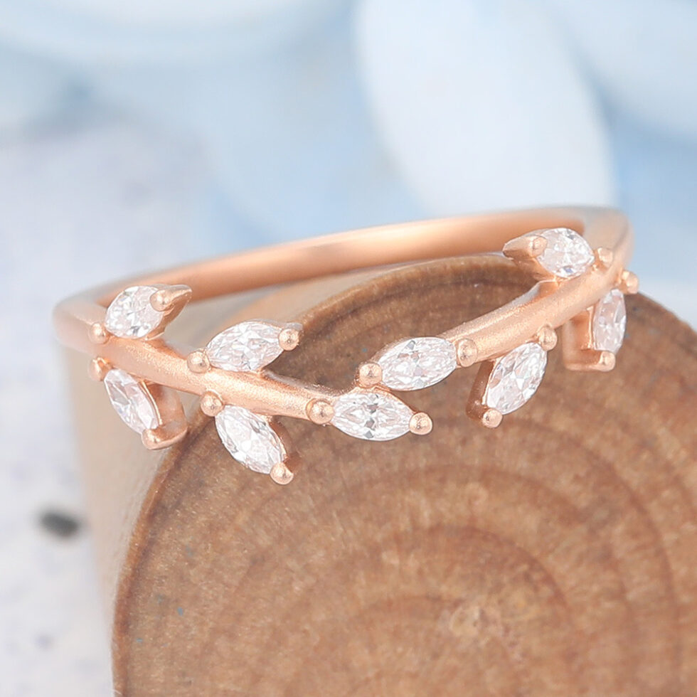 Matte Finish Leaf-Inspired Marquise Moissanite Curved Wedding Band