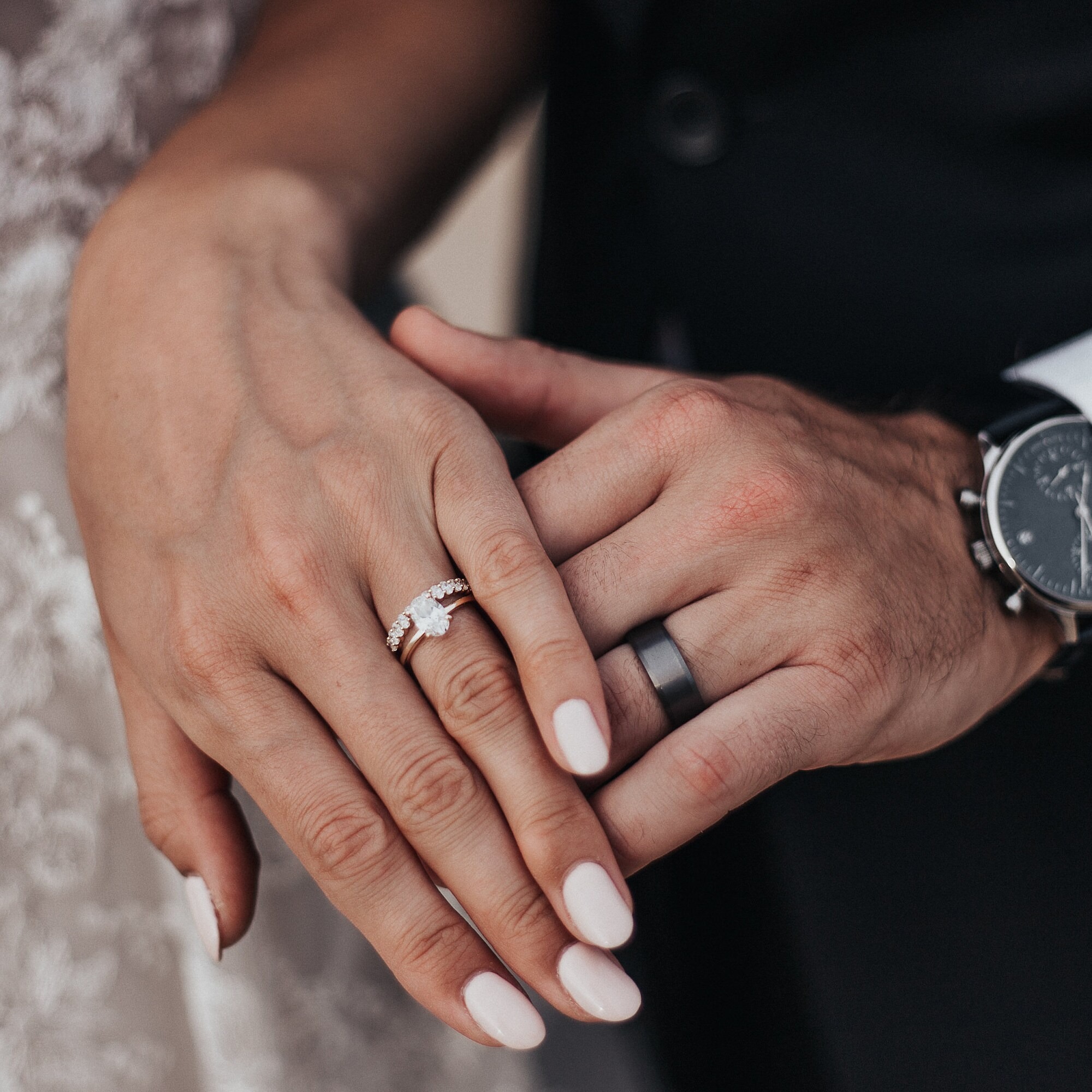 what finger does a wedding ring go on