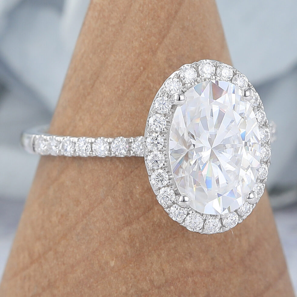 Oval Cut Moissanite Halo Engagement Ring