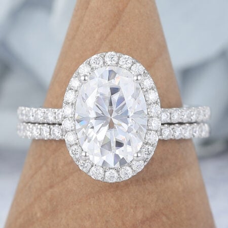Vintage Oval Cut Moissanite Halo Engagement Ring Set