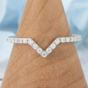 Pavé Moissanite V-Shaped Curved Wedding Band