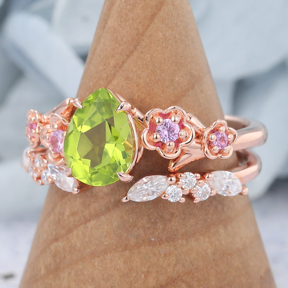Pear Cut Peridot Nature-Inspired Bridal Ring Set with Pink Sapphire Accents