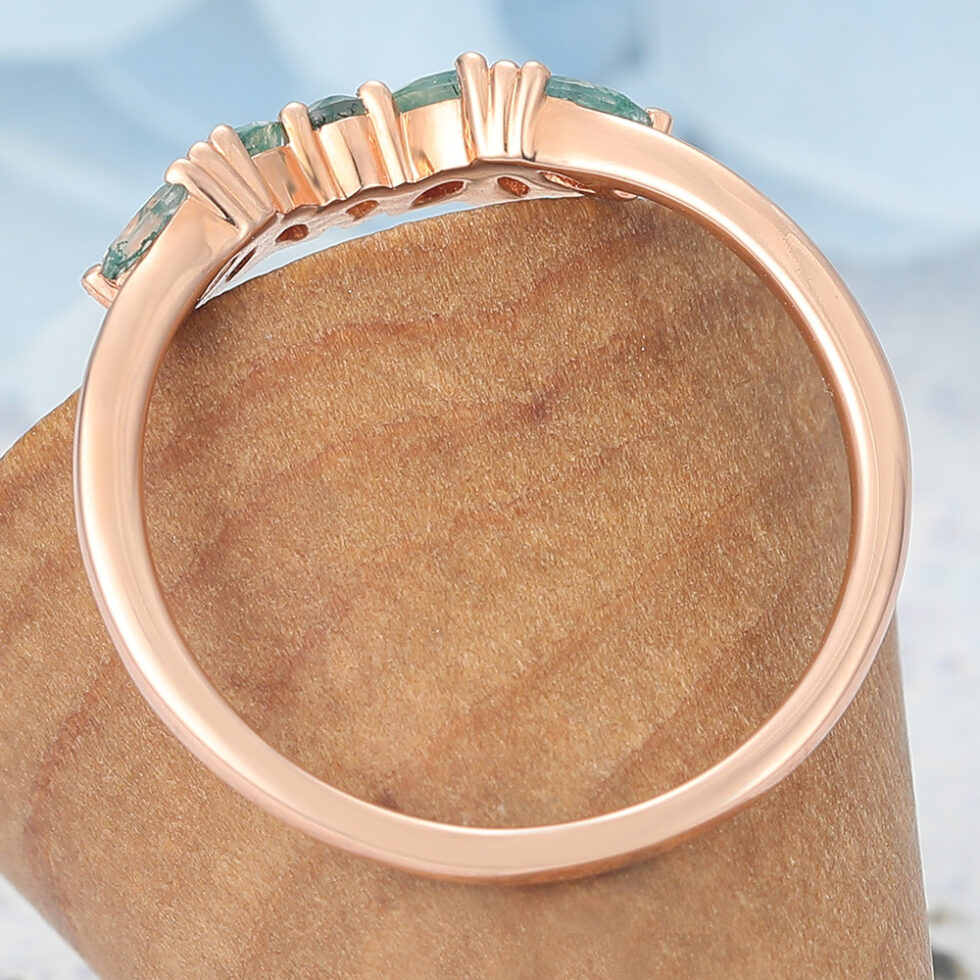 Rose Gold Curved Wedding Band with Moss Agate Cluster