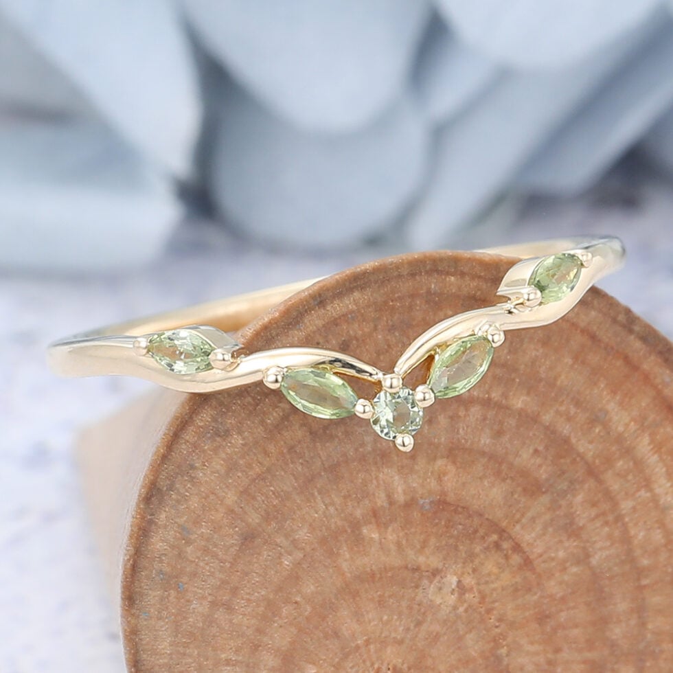 Round & Marquise Peridot Curved Wedding Band