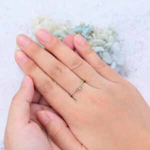 Round & Marquise Peridot Curved Wedding Band
