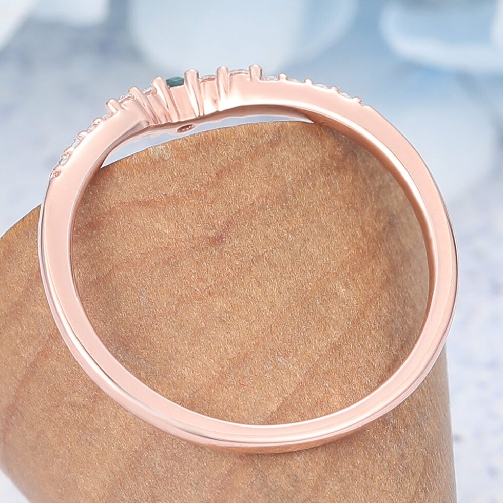 Vintage Moss Agate Curved Wedding Band