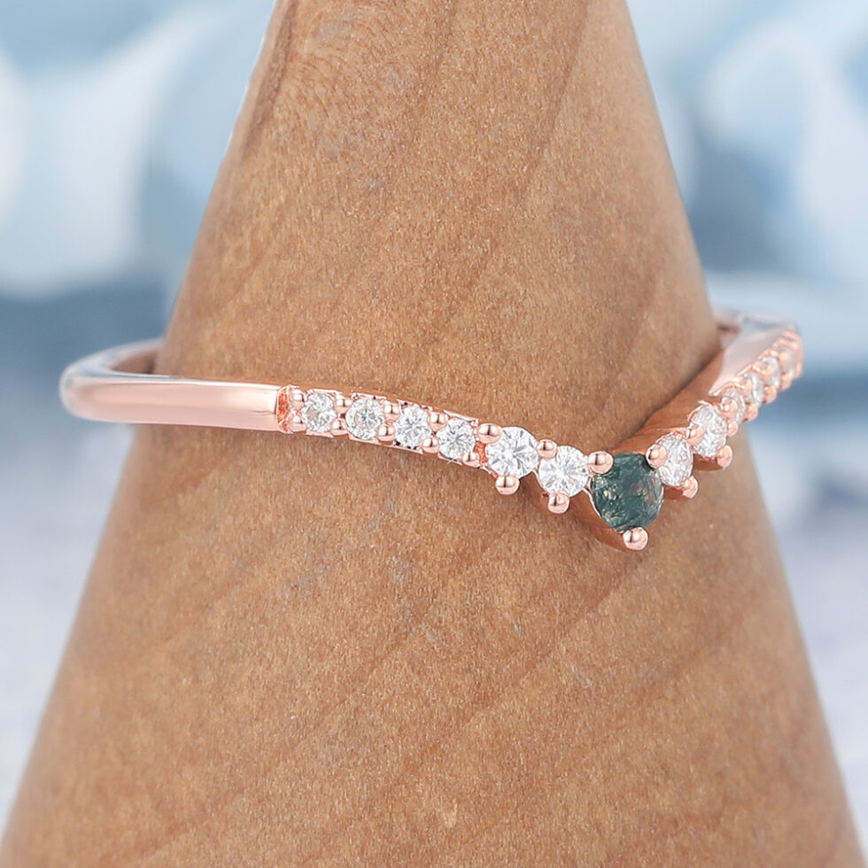 Vintage Moss Agate Curved Wedding Band